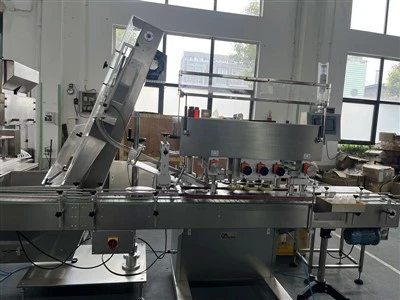 Quy trình đóng gói chai kẹo dẻo